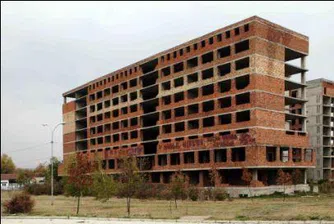 Блок с 300 стаи се продава за 600 000 лв. в Монтана