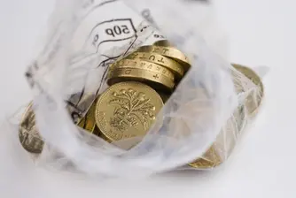 Инкасо служители масово работят без правила