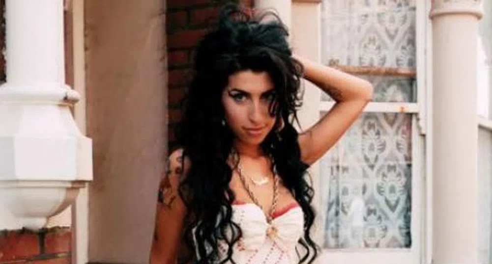 Ейми Уайнхаус посмъртно увеличи доходите си 4 пъти