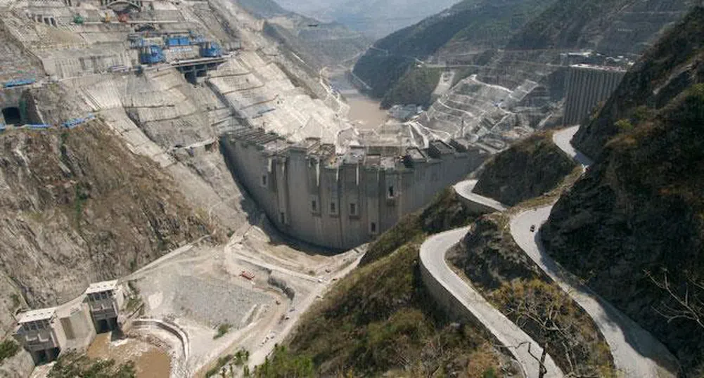 Най-високият язовир в света