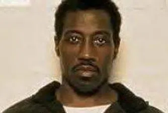 Уесли Снайпс влиза в затвора за укриване на данъци