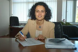 Зл. Мукова: Застрахователите търпят загуби от лошите пътища