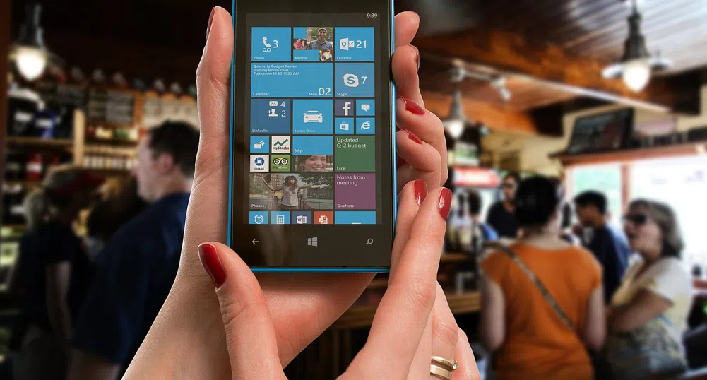 Дисплеите на евтините смартфони поскъпнаха рекордно