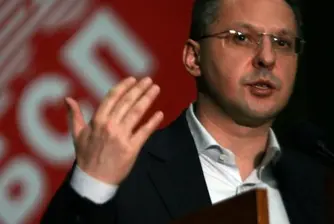 БСП: Правителството променя позициите си всеки ден