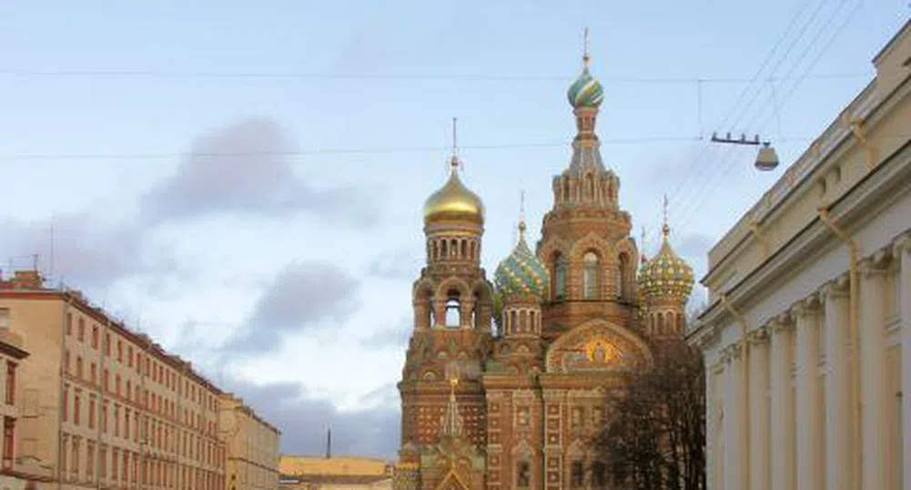 Санкт Петербург стана тесен