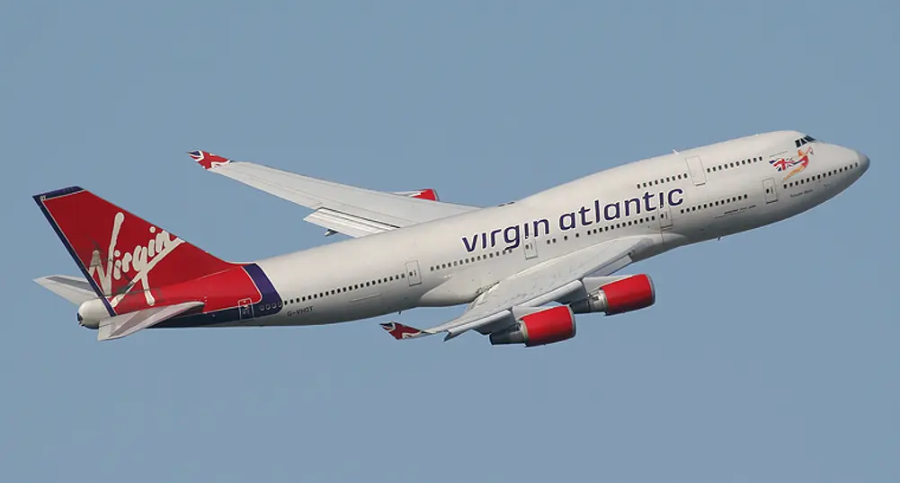 Комедийни спектакли на борда на Virgin Atlantic