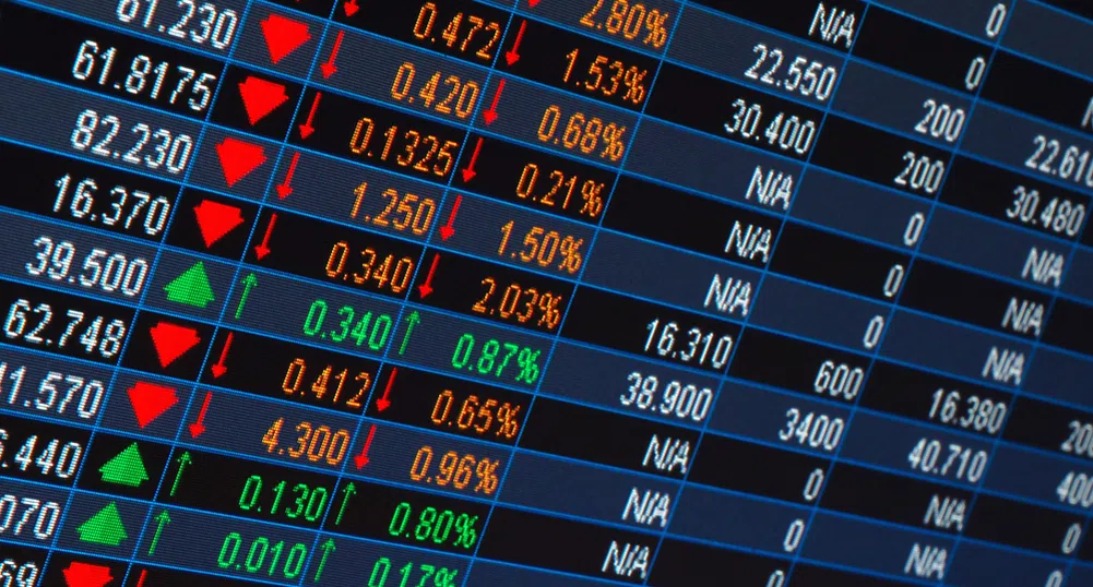 Ръстът при Софарма продължава, спад от над 3% при ПИБ