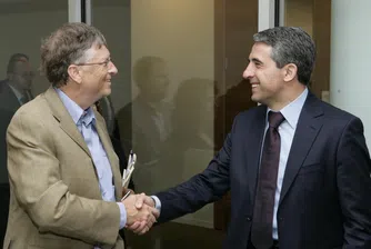 Бил Гейтс дава съвети на България