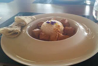 Profit.bg на Малдивите: в кухнята на главния готвач