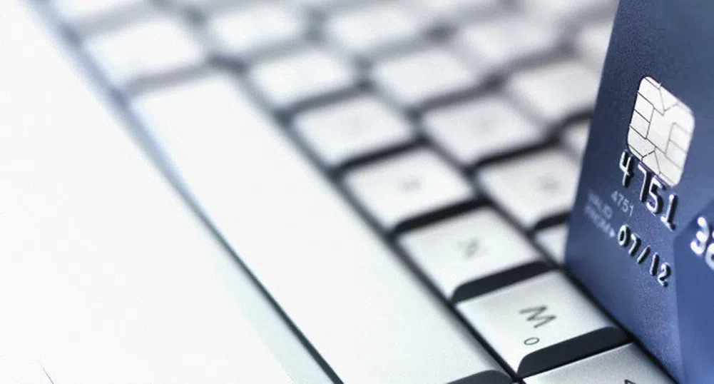 Глобяват британски банки за неправомерни продажби на застраховки