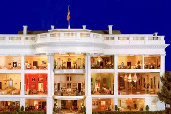 Копие на Белия дом се предлага за 4 млн. долара