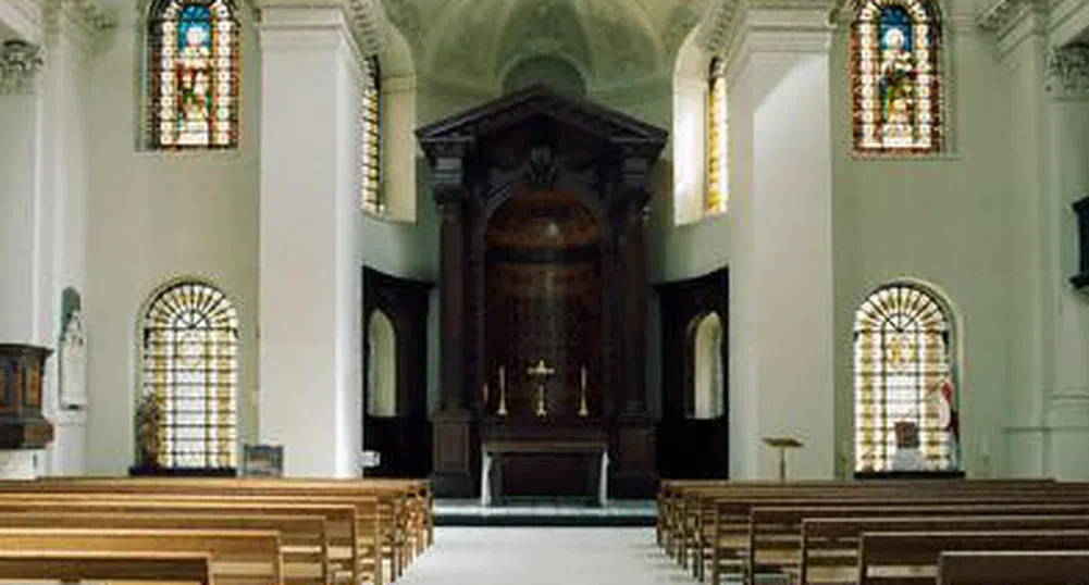 Обявиха за продажба католически храм в Ebay