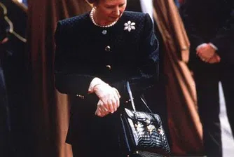 Продадоха чанта на Маргарет Тачър за 25 000 паунда