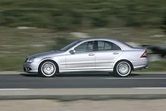 "Прекалено красивият" получи подарък Mercedes