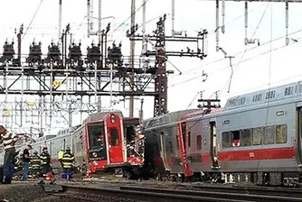 Два влака се сблъскаха в САЩ, най-малко 60 ранени
