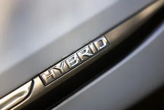 Увеличава се използването на електрически и хибридни МПС-та