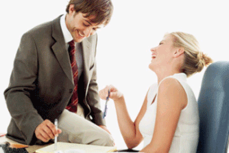 66% от изневерите стават на работното място