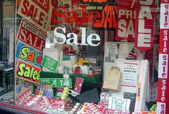 Гърция: Всичко за продан и накрая избори