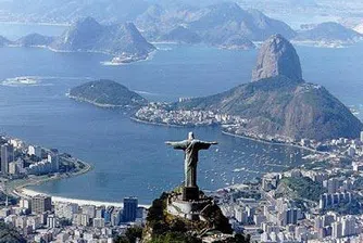 Статуята на Христос в Рио навършва днес 80 години