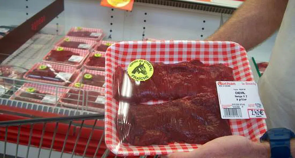 100 кг конско месо с етикет за говеждо заловиха в Букурещ