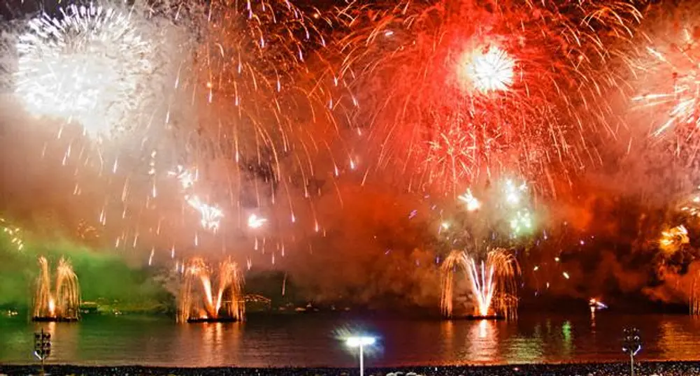 79% of Bulgarians Plan to Spend New Year's at Home