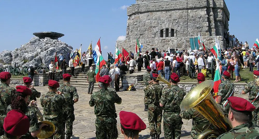 Честваме 136-годишнината от Шипченската епопея