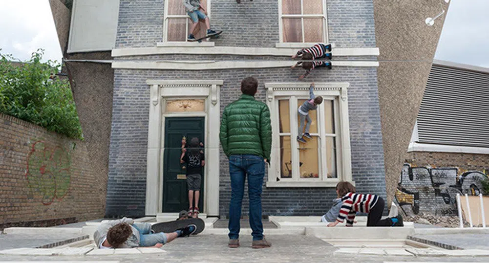 Лондонската къща, преодоляла гравитацията