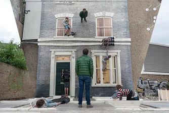 Лондонската къща, преодоляла гравитацията