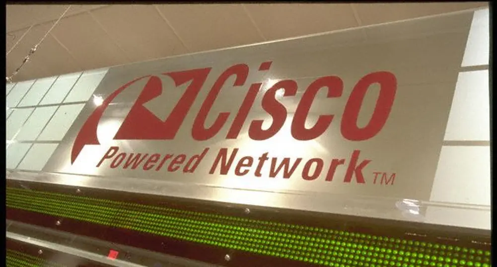 Cisco съкращава 4000 служители