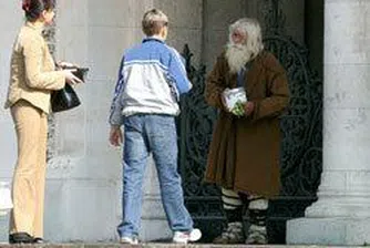 96-годишен дядо е най-големият дарител на храм Ал. Невски