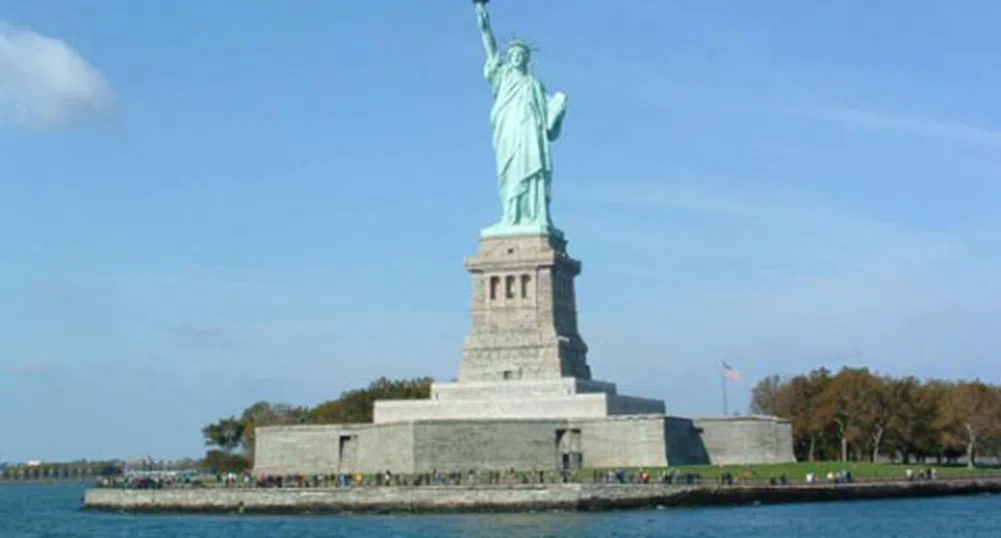 Статуята на Свободата отново отваря за посещения