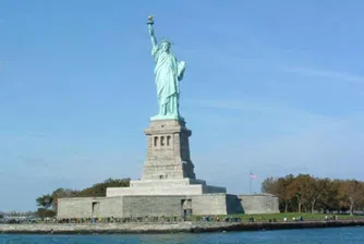 Статуята на Свободата отново отваря за посещения
