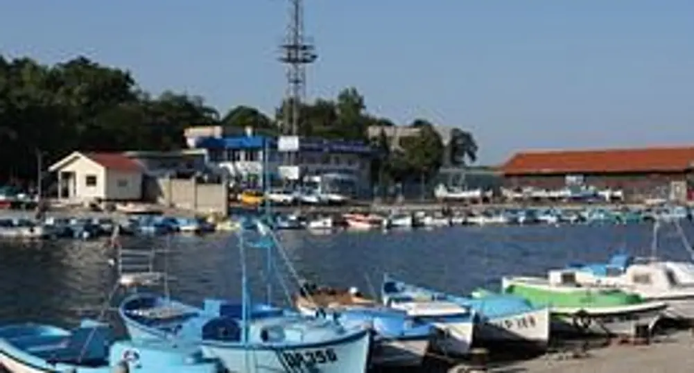 Пристанището в Царево започна да реализира първи приходи