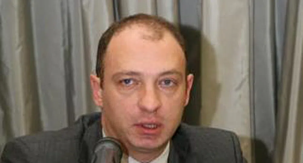 UBS и JP Morgan с интерес към Лев Инс