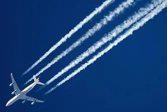Властта ще си плаща разходите за самолетните превози