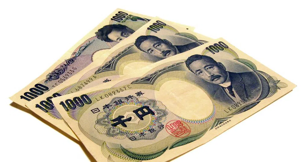 Йената изригна след коментари на Фуджи