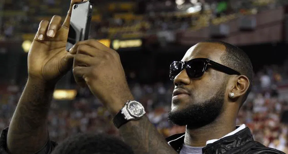 Колко струва рекламен туит от Леброн Джеймс