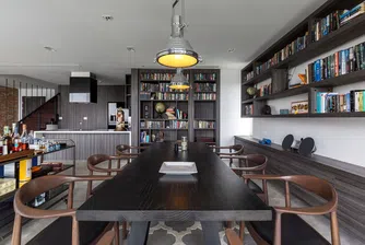 Забелязахте ли скритата врата, водеща към тайна стая?