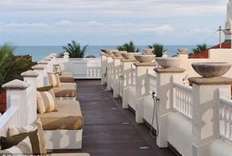 Вилата, в която бе убит Джани Версаче, се продава