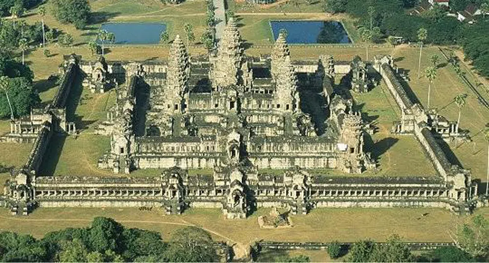 Туристите-заплаха за културните съкровища на света