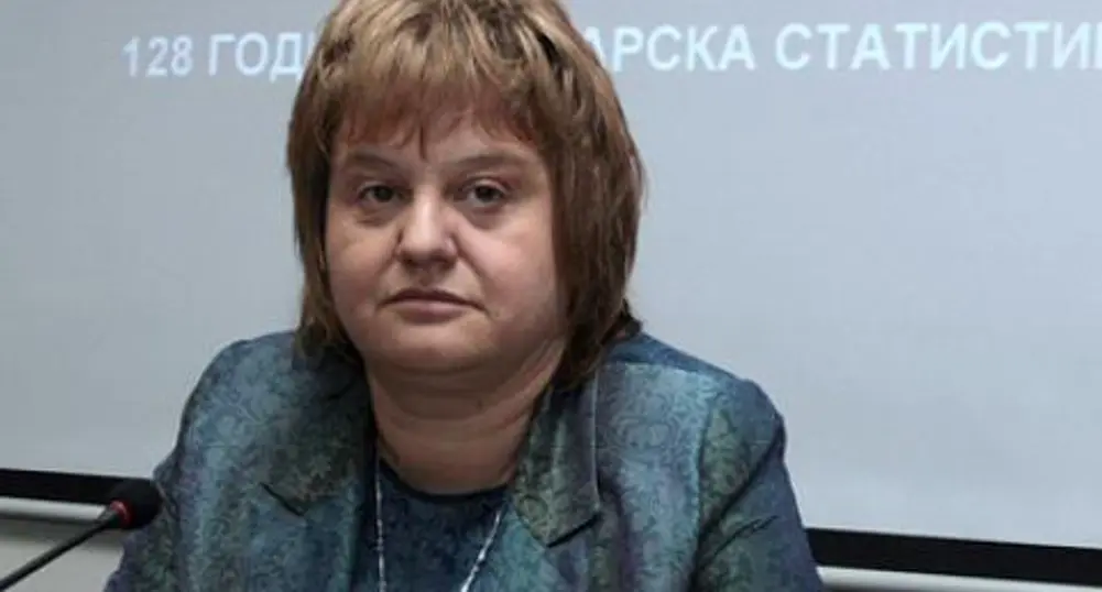 Не приеха оставката на шефката на НСИ