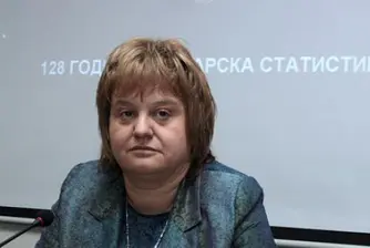 Не приеха оставката на шефката на НСИ