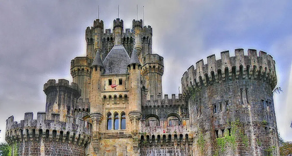 Шоумен продава замък за 5 млн. евро