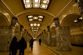 700 гр тротил откриха в метрото на Санкт Петербург