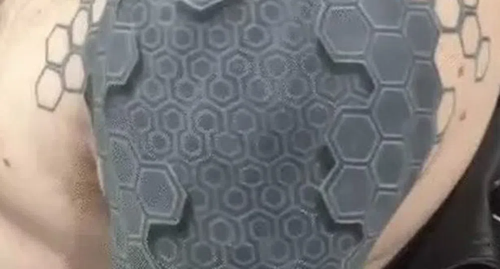 Изумителна 3D татуировка