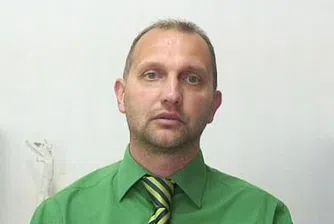 Отнесени от вихъра на историята