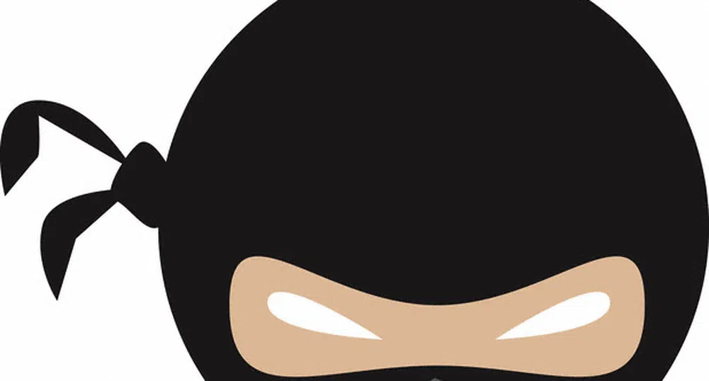 Нинджи "пленяват" в ресторант като част от обслужването