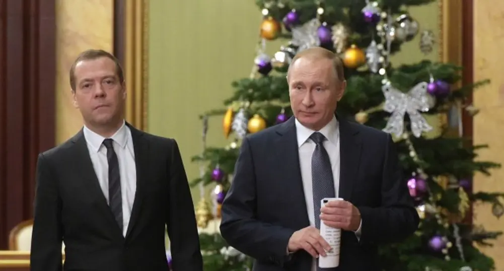 Къде ще посрещнат Нова година Путин и Медведев?