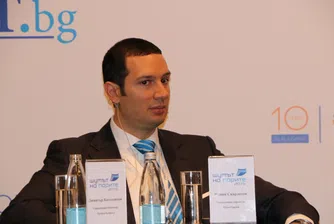 Скарлатов: Събуждам се с очакване за ново безумие