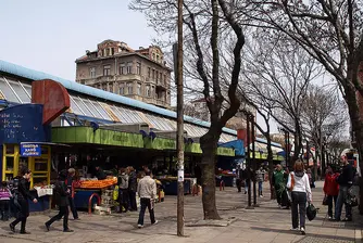 Тотална чистка на Женския пазар